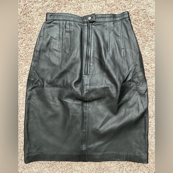 Vintage Lowell And Whitney Genuine Leather Skirt - Picture 2 of 5